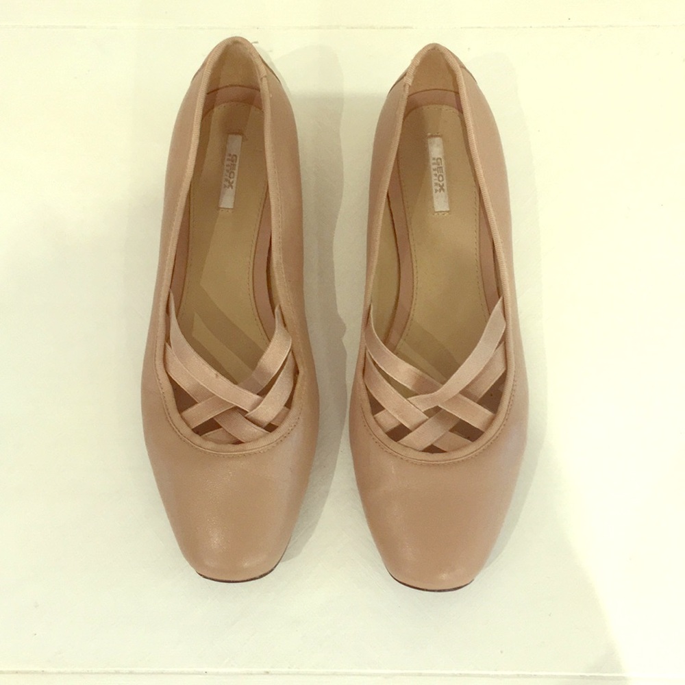 Geox respira flats blush beige 39 neutral 8.5 9